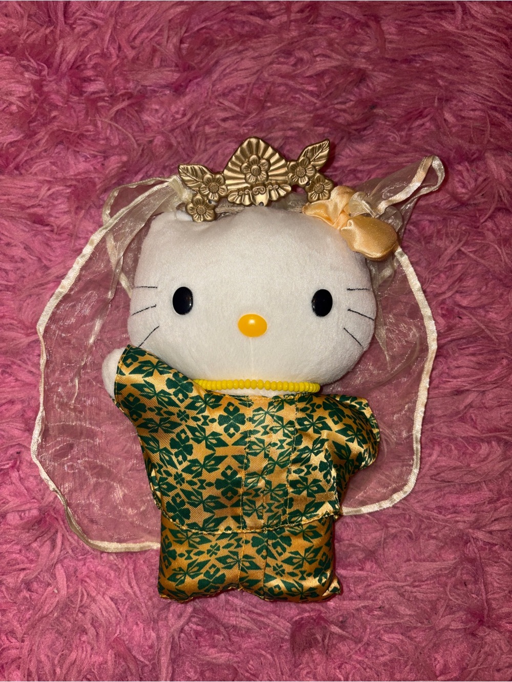 1999 Malaysian hello Kitty bride plushy